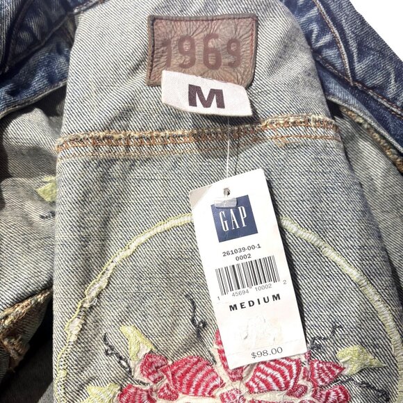 NWT GAP 1969 Floral Embroidered Jean Jacket M Boho Distressed Blue Denim NEW - Picture 6 of 6
